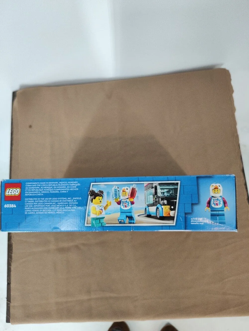 New In Box Lego City Penguin Slushy Van #60384 - Blue, White & Black
